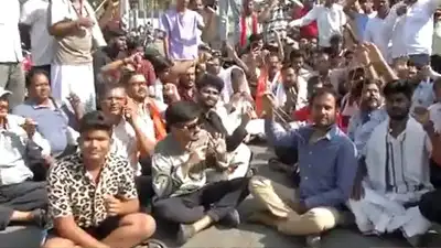 നീറ്റ് പരീക്ഷയ്ക്കെത്തിയ വിദ്യാർത്ഥിയുടെ പൂണൂൽ അഴിപ്പിച്ചതിൽ പ്രതിഷേധം ശക്തം.